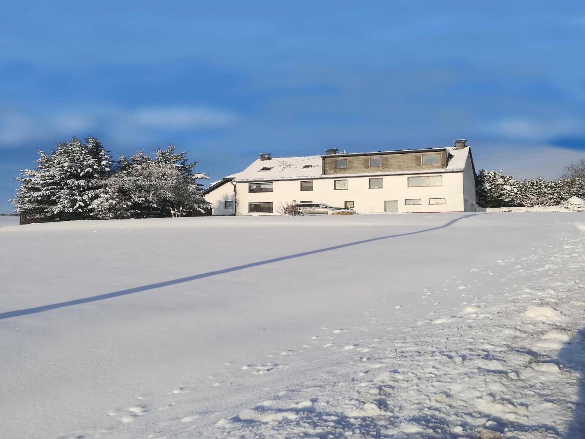Kleinlangenfeld Beautiful Holiday Home Ideal For Hikers מראה חיצוני תמונה